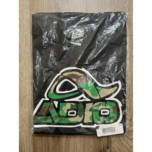 Vintage Y2K Adio Camouflage Logo Skateboarding T Shirt Size‎ S